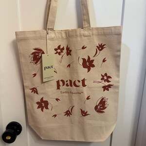 Pact Earth's Favorite Floral Canvas Tote Bag Organic Cotton